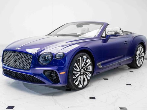 Used 2024 Bentley Continental GT Mulliner image 9