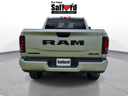 Used 2026 RAM 2500 Big Horn AWD/4WD image 3