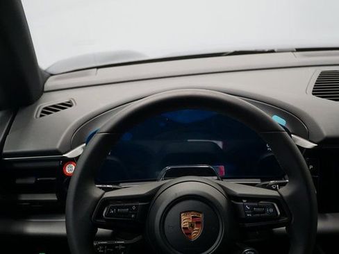 New 2026 Porsche Macan 4S Electric image 18