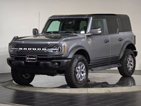 New 2025 Ford Bronco Badlands image 10