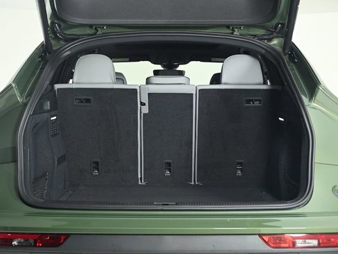 Used 2025 Audi Q5 2.0T Premium Plus w/ Premium Plus Package image 21