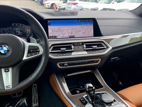 Used 2023 BMW X5 xDrive40i w/ M Sport Package AWD/4WD image 5