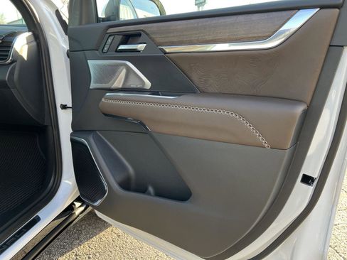 New 2026 GMC Acadia Denali Ultimate image 16