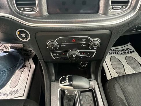 Used 2018 Dodge Charger SXT Plus image 14