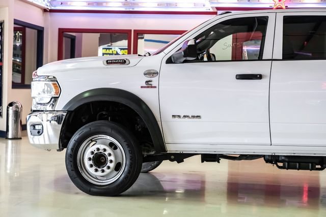 Used 2022 RAM 5500 Tradesman w/ Chrome Appearance Group AWD/4WD image 10