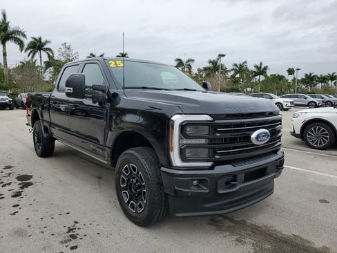 Used 2025 Ford F250 Platinum AWD/4WD image 30