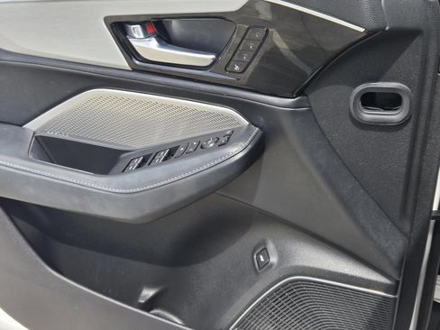 Certified 2023 Acura MDX FWD w/ Technology Package image 15