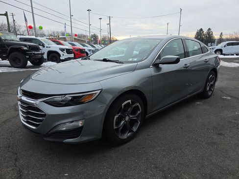 Used 2023 Chevrolet Malibu LT image 29