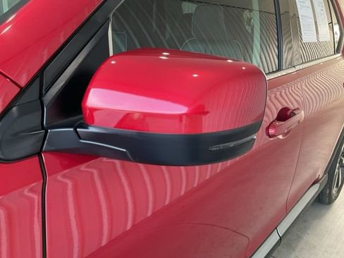 Certified 2023 Honda Pilot Elite image 3