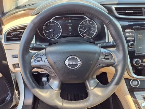 Used 2024 Nissan Murano Platinum w/ Cargo Package FWD image 11