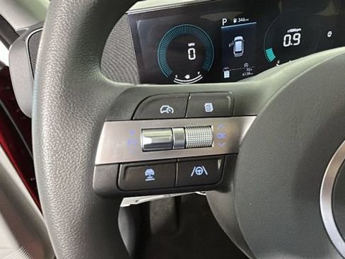 Used 2026 Hyundai Kona SE AWD/4WD image 15