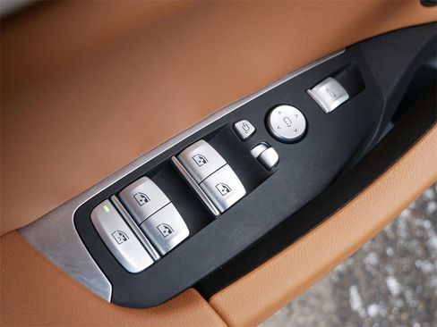 Used 2024 BMW X4 xDrive30i w/ Premium Package image 13