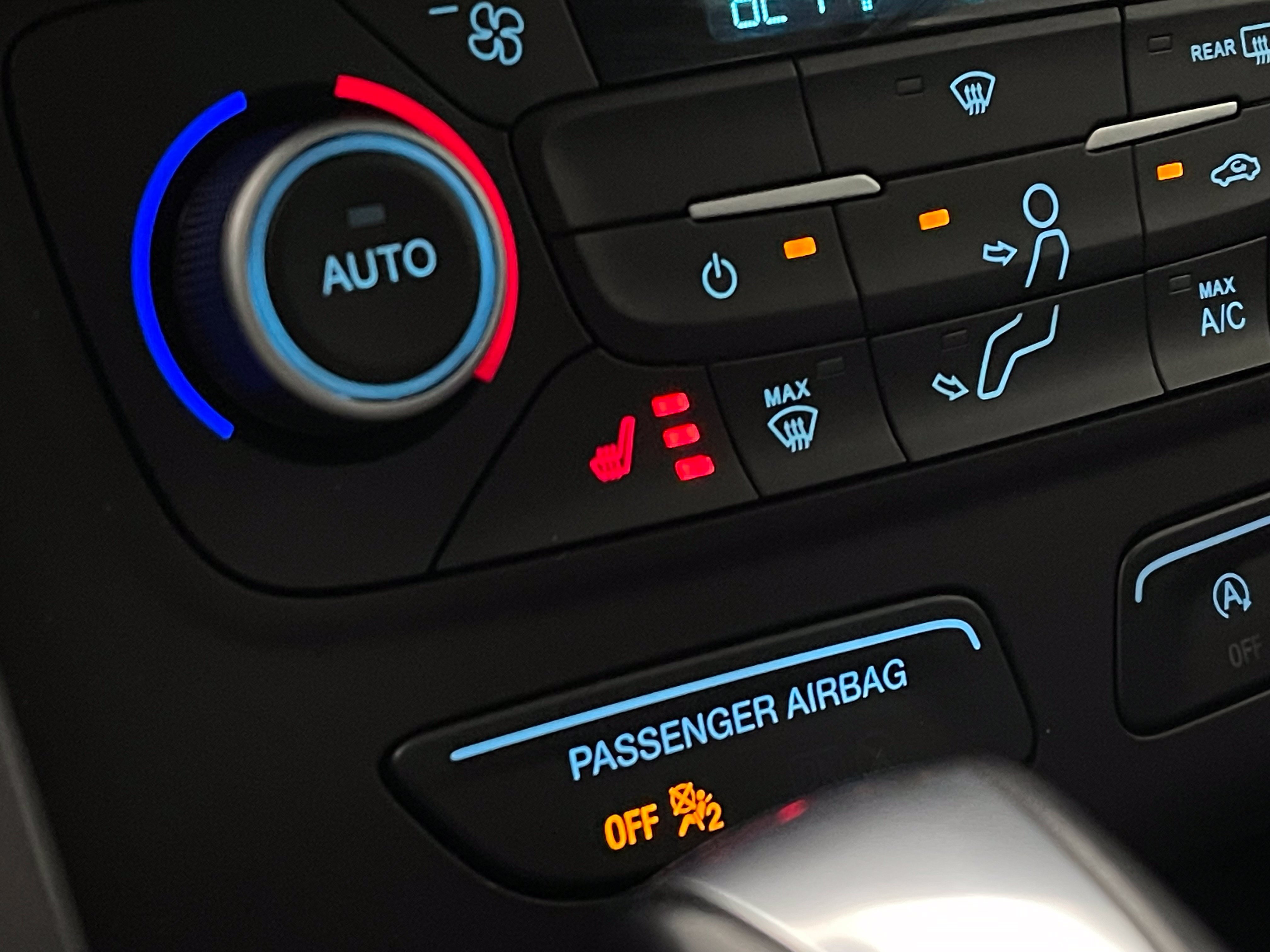 Used 2019 Ford Escape SEL AWD/4WD image 6