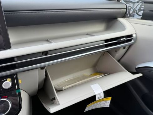 New 2026 Hyundai Tucson Limited image 26