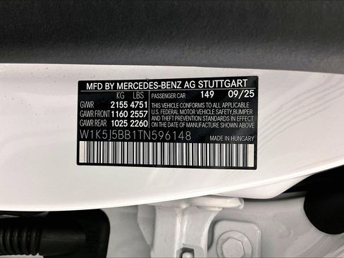 Used 2026 Mercedes-Benz CLA 35 AMG 4MATIC image 32