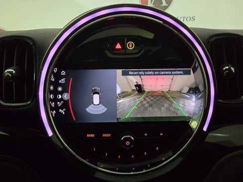 Used 2022 MINI Cooper Countryman S w/ Premium Package image 16