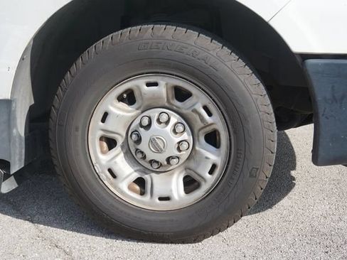 Used 2015 Nissan NV 1500 SV RWD image 30