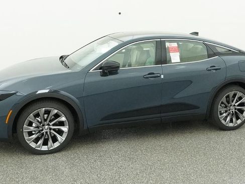 New 2026 Toyota Crown Limited image 13