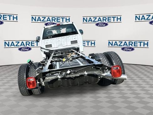 New 2025 Ford F550 4x4 Regular Cab Super Duty image 7