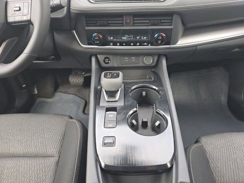 New 2026 Nissan Rogue SV FWD image 3