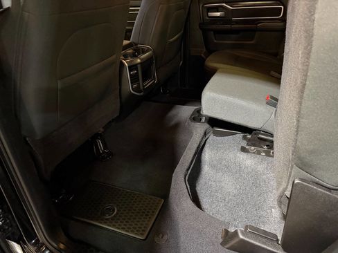 Used 2024 RAM 3500 Big Horn w/ Night Edition image 40