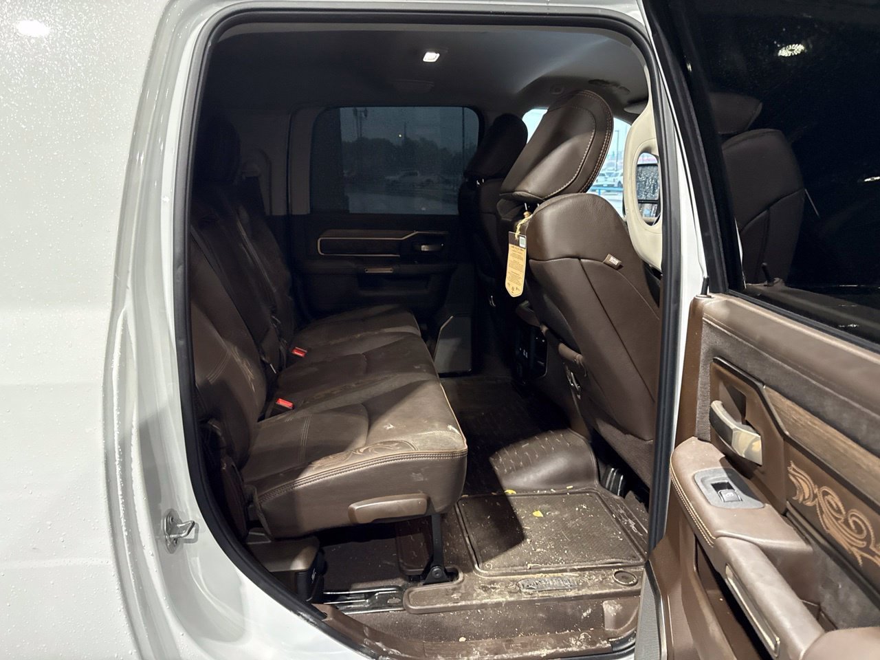 Used 2026 RAM 2500 Limited AWD/4WD image 11