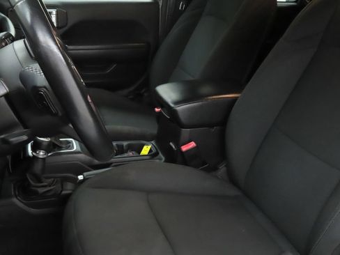 Used 2021 Jeep Wrangler Unlimited Sport AWD/4WD image 10