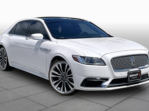 Used 2018 Lincoln Continental Reserve FWD image 3