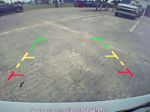 Used 2025 Nissan Sentra SV FWD image 17