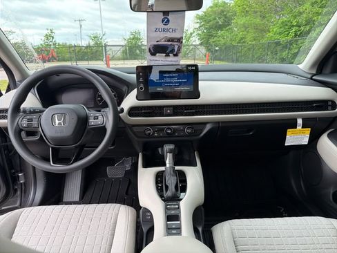 New 2026 Honda HR-V LX image 15
