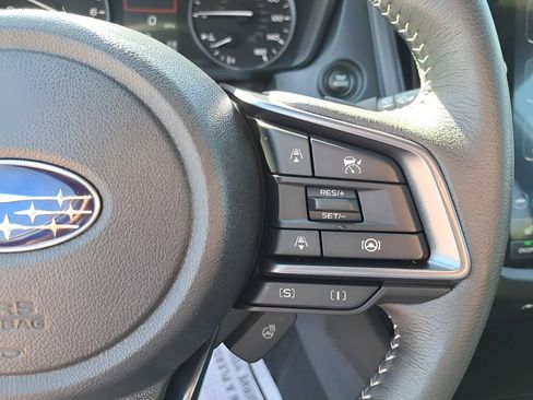 Used 2025 Subaru Forester Limited image 20