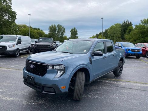 New 2026 Ford Maverick XLT w/ XLT Luxury Package AWD/4WD image 9