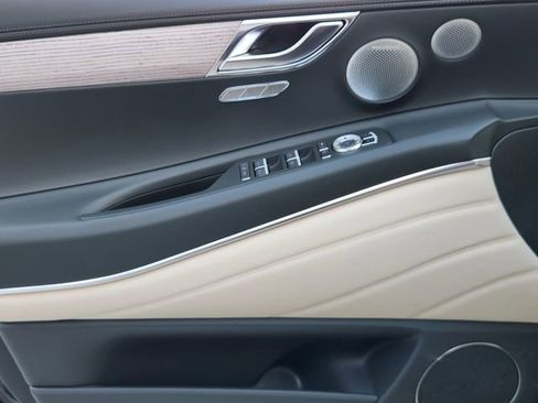New 2026 Genesis GV80 2.5T Prestige AWD/4WD image 18