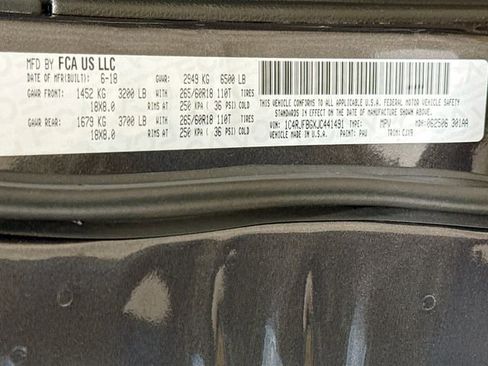 Used 2018 Jeep Grand Cherokee Limited image 28