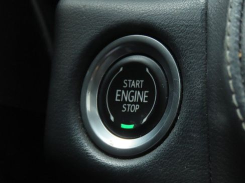 Used 2022 Chevrolet Tahoe Z71 AWD/4WD image 31
