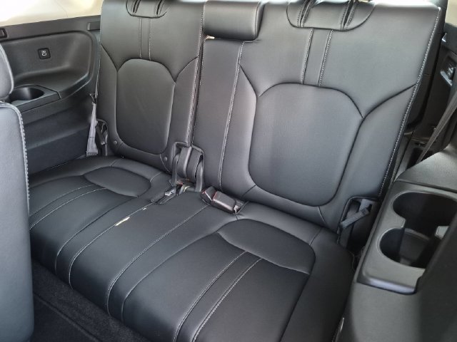 Used 2023 Honda Pilot Elite image 19