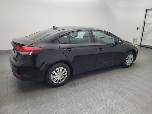 Used 2017 Kia Forte LX FWD image 10