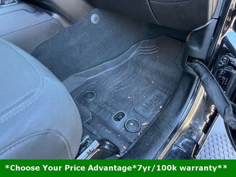 Certified 2022 Jeep Wrangler Unlimited Sahara w/ Cold Weather Group image 28