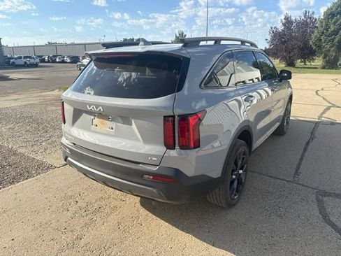 Used 2023 Kia Sorento X-Line EX AWD/4WD image 12