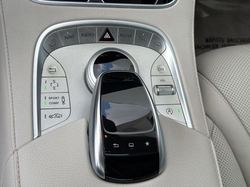 Used 2015 Mercedes-Benz S 550 Sedan image 18