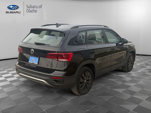 Used 2023 Volkswagen Taos S w/ Driver Assistance Package image 10