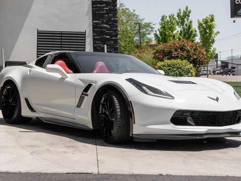 Used 2019 Chevrolet Corvette Grand Sport RWD image 5