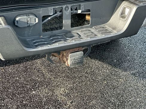 Used 2016 Toyota Tacoma SR5 image 37