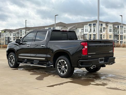 Used 2024 Chevrolet Silverado 1500 High Country image 5