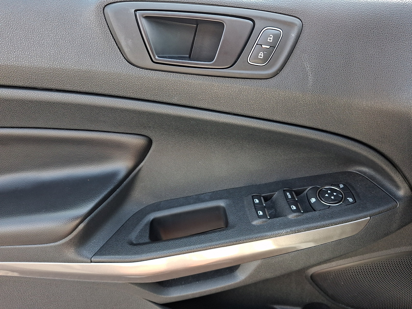 Certified 2021 Ford EcoSport SES AWD/4WD image 13