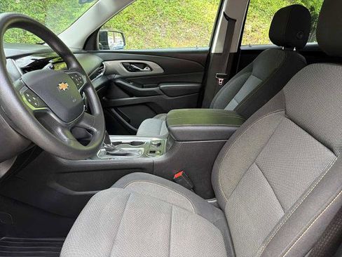 Certified 2020 Chevrolet Traverse LS AWD/4WD image 18