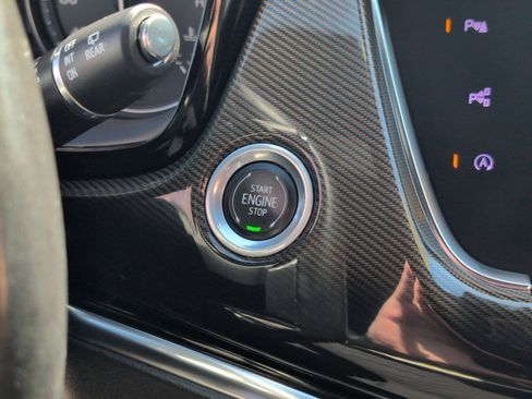 Used 2020 Cadillac XT6 Premium Luxury w/ Platinum Package image 19