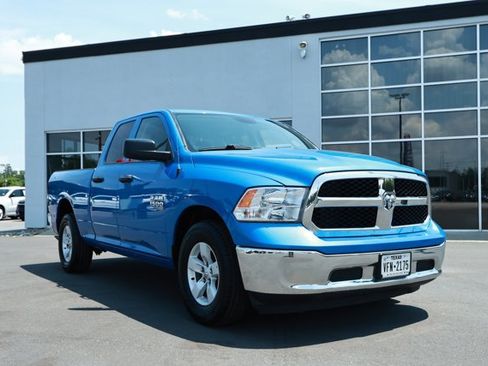 Certified 2024 RAM 1500 Classic SLT RWD image 3