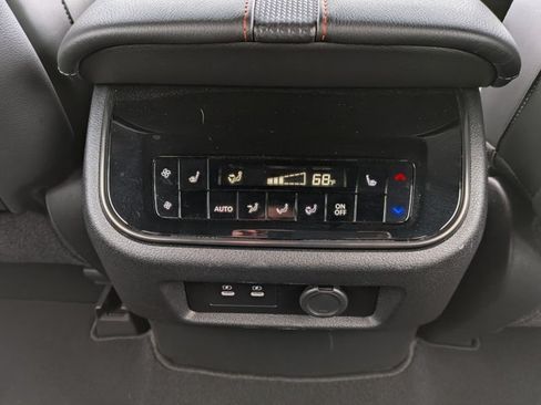 Certified 2025 Nissan Armada PRO-4X w/ Pro-4X Premium Package AWD/4WD image 30