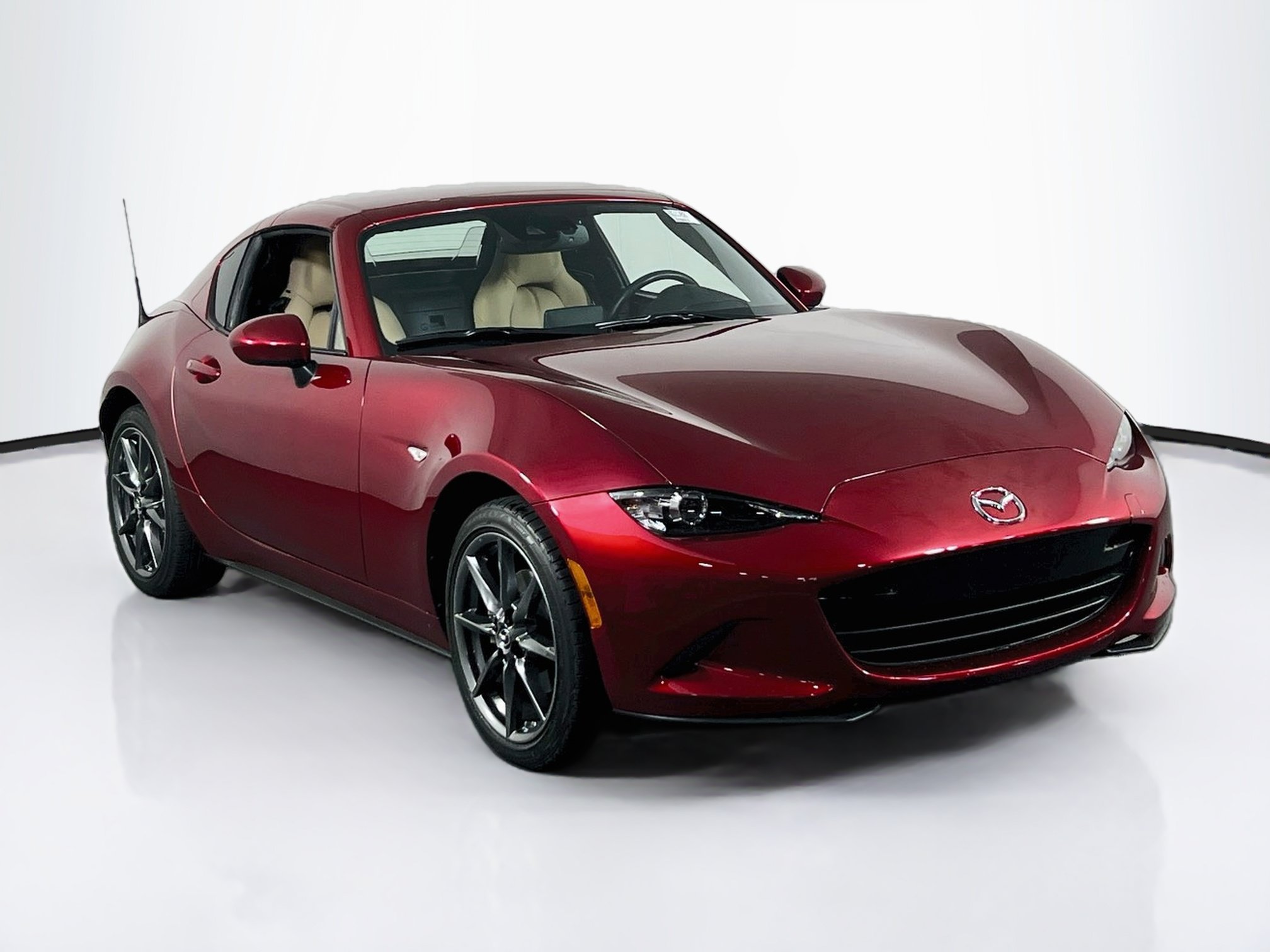 Used 2019 MAZDA MX-5 Miata RF Grand Touring RWD image 3